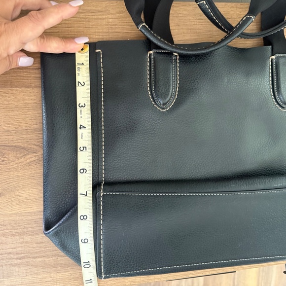 Black Coach tote bag - Picture 6 of 12